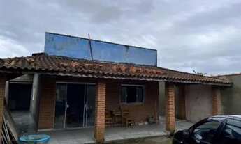 Imagem: Casa a venda na praia com 3 quartos, em