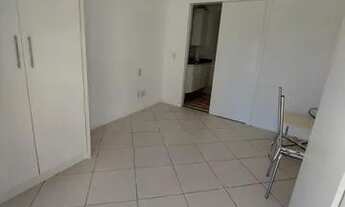 Imagem 6: Apartamento para Locação em Vila Velha, Praia da Costa, 2 dormitórios, 1 banheiro, 1 vaga