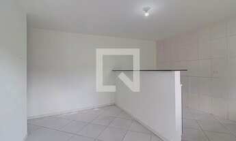 Imagem 3: Casa para Aluguel - Bairro Alto, 1 Quarto, 40 m2