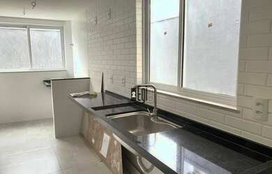 Imagem 5: Casa com 3 dormitórios à venda por R$ 835.000,00 - São Pedro - Juiz de Fora/MG