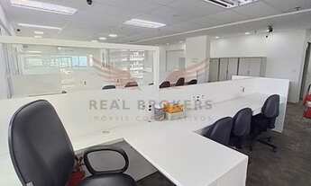 Imagem 2: Sala comercial mobiliada p/ locação em Alphaville com infraestrutura pronta para ocupação