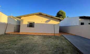 Imagem 5: Casa com 3 dormitórios para alugar, 170 m² por R$ 2.200,00/mês - Brasília - Londrina/PR