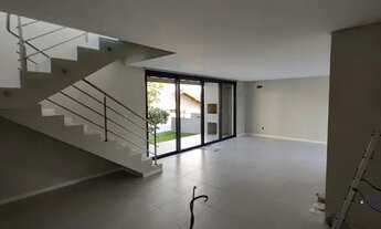 Imagem 6: Casa de condomínio para venda com 200 metros quadrados com 3 quartos