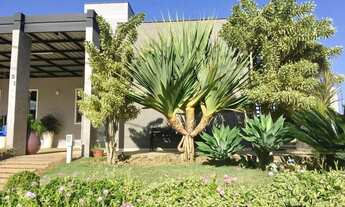 Imagem: Casa de condomínio em Rua Amarilis Maggi