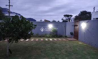 Imagem 6: Terreno de 900m² com uma casa