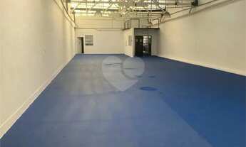 Imagem: Imóvel para aluguel e venda possui 450