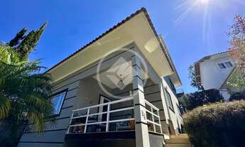 Imagem: Casa em Condomínio com 4 Quartos e 260m²