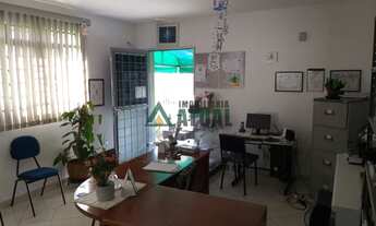 Imagem 6: Prédio na região central de Londrina