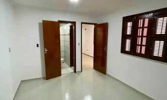 Imagem 4: CASA NA FIALHO A VENDA