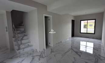 Imagem 3: Lindo Sobrado Com Terraço Gourmet no Xaxim!