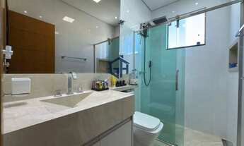 Imagem 2: Casa de Alto Padrão 3 quartos 2 vagas