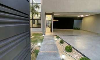 Imagem 2: Casa com 03 suítes à venda, de 173m², R$ 1.150.000 no Setor Três Marias em Goiânia/GO