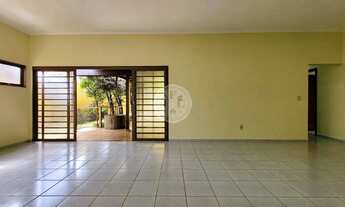 Imagem 3: Casa térrea com 4 Quartos para Alugar, 220m² - Lagoinha