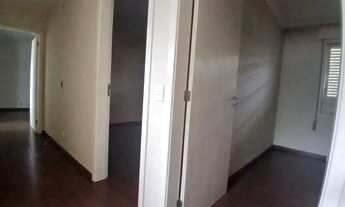 Imagem 4: Casa com piscina e patio ampla no bairro Boa Vista, Porto Alegre/RS