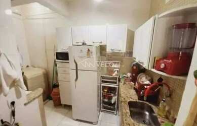 Imagem 7: Apartamento - / Residencial / Glória