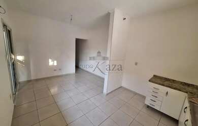 Imagem 4: Oportunidade - Casa - Bosque dos Eucaliptos - 2 Dormitórios - 125m²