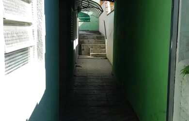 Imagem 2: Aluga-se uma casa com área de comércio no fundo. 3 quartos, sala, cozinha 4 banheiros