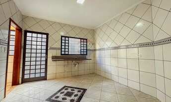 Imagem 5: Excelente casa à venda no Jardim Santa Alice (Antares / Aritana), Zona Leste Londrina/PR