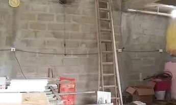 Imagem 5: Coloninha casa 2 pisos a pouca distância do Estádio do Figueirense