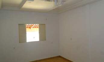 Imagem 6: Casa disponível para aluguel, contendo 3 quartos, no bairro Ouro Fino