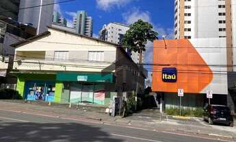 Imagem 2: Apartamento com 3 Quartos em Casa Amarela, Recife