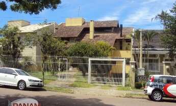 Imagem 2: PORTO ALEGRE - Casa Padrão - Tres Figueiras