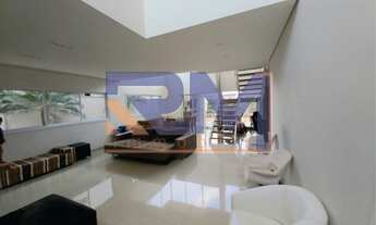 Imagem 4: Maravilhoso sobrado em condomínio fechado com 3 suites, piscina com hidro, ampla sala com