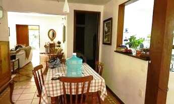 Imagem 7: Casa para venda tem 390 metros quadrados com 3 quartos em Itaipava - Petrópolis - RJ