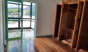 Imagem 2: Apartamento para Venda em Teresópolis, Várzea, 3 dormitórios, 1 suíte, 3 banheiros, 1 vaga