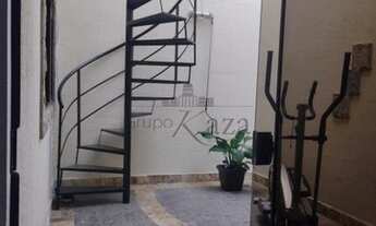 Imagem 5: Casa - Jardim Uirá - 3 Dormitórios - 248m²