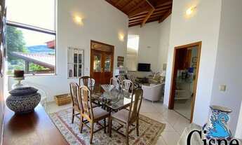 Imagem 3: Casa com 3 Suítes no Jardim Primavera, em Serra Negra SP