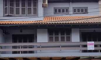 Imagem 1: Porto Alegre - Casa Padrão - Cavalhada