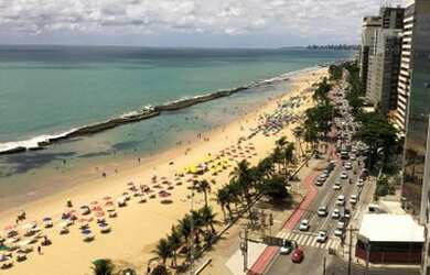 Imagem 2: BOA VIAGEM / BEIRA MAR ESPECIAL / 1 APTO POR ANDAR / 4 SUÍTES / 4 VAGAS / SUA MELHOR ESCOL
