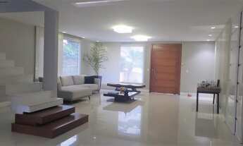 Imagem: Casa em alto padrão no Residencial dos