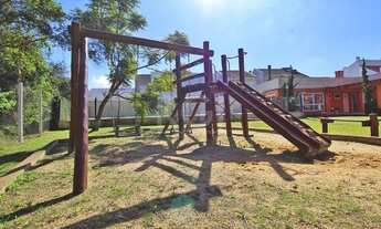 Imagem 2: Porto Alegre - Casa Padrão - Hípica