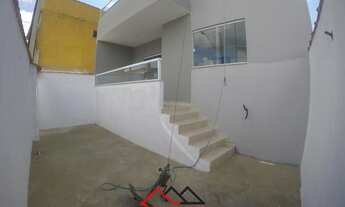 Imagem 3: Apartamento 2 Quartos com Suíte e Quintal em Macafé