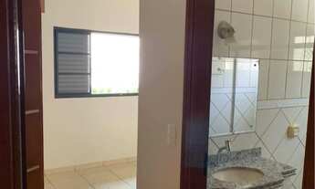 Imagem 7: Casa para venda possui 320 metros quadrados com 3 quartos