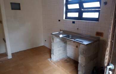 Imagem 2: Excelente casa precisa de reforma