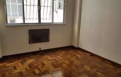 Imagem 7: Apartamento para Venda em Niterói, ICARAÍ, 3 dormitórios, 1 suíte, 1 banheiro, 1 vaga