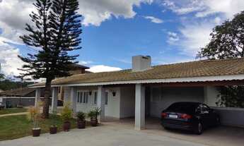 Imagem 2: Casa c/ 4 dormitórios sendo 3 suítes no Condomínio Flamboyant em Atibaia-SP