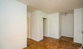 Imagem 7: PORTO ALEGRE - Apartamento Padrão - CRISTAL