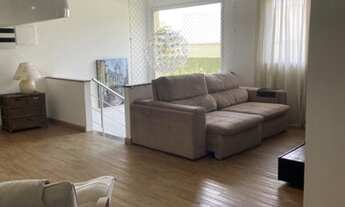 Imagem 2: Casa de condomínio sobrado para aluguel possui 400 metros quadrados com 4 quartos