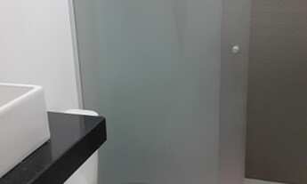 Imagem 5: 2 Dormitórios, Enorme Área Privativa Externa, Todo Reformado