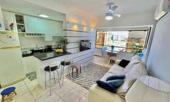 Imagem 6: 2 sacadas de frente! Mobiliado e Decorado!! Facilita negociação!!