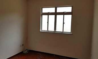 Imagem 3: Apartamento para Venda em Juiz de Fora, Alto dos Passos, 2 dormitórios, 1 banheiro, 1 vaga