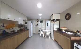 Imagem 2: Apartamento para venda possui 222 metros quadrados com 4 quartos