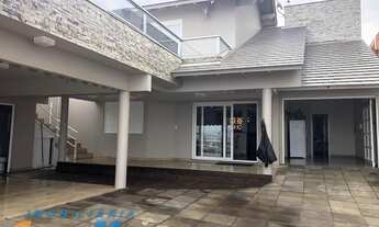 Imagem: Na Av. Beira Mar