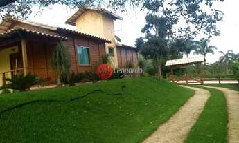 Imagem 5: Linda casa de madeira em - Fortuna de Minas