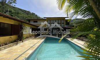 Imagem 4: Casa para venda com 300m², no bairro Morin, Petrópolis/RJ com 4 quartos