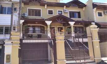 Imagem: Porto Alegre - Casa Padrão - Tristeza